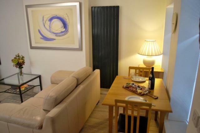 Gallowgate Square Apartments Largs Esterno foto