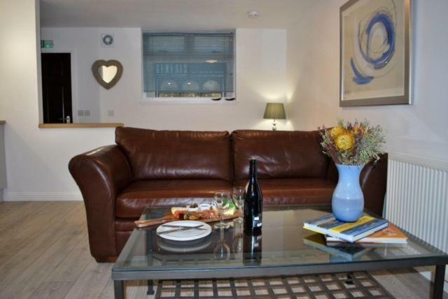 Gallowgate Square Apartments Largs Esterno foto