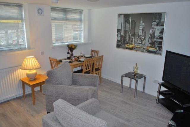 Gallowgate Square Apartments Largs Esterno foto